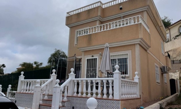 Sale - Villa -
Ciudad Quesada