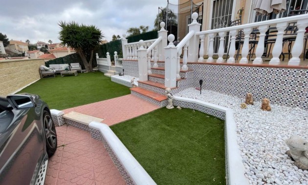 Sale - Villa -
Ciudad Quesada