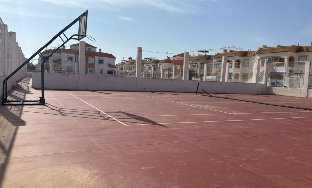 Venta - Terraced house -
Torrevieja - Torretas