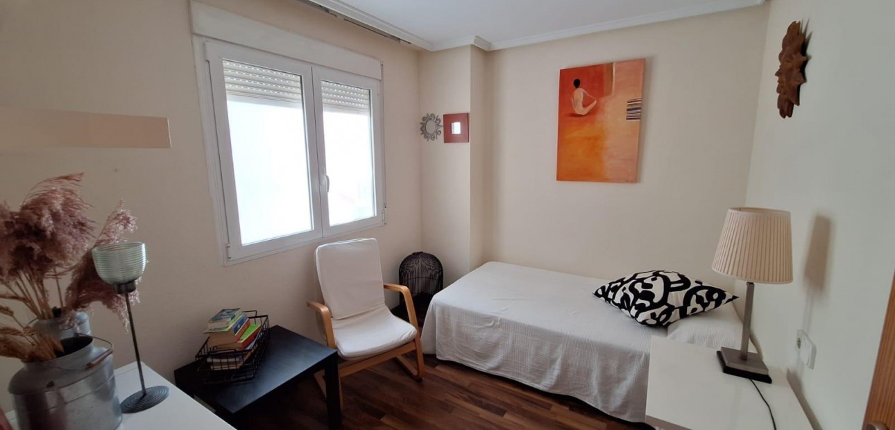 Herverkoop - Appartement / flat -
Torrevieja - torrevieja