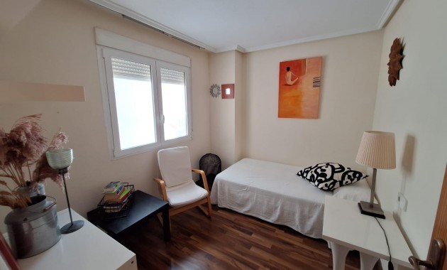 Herverkoop - Appartement / flat -
Torrevieja - torrevieja
