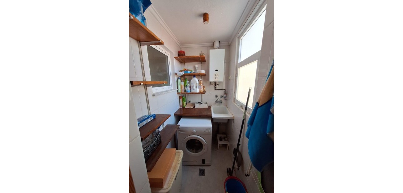 Herverkoop - Appartement / flat -
Torrevieja - torrevieja