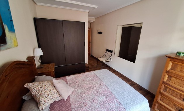 Herverkoop - Appartement / flat -
Torrevieja - torrevieja