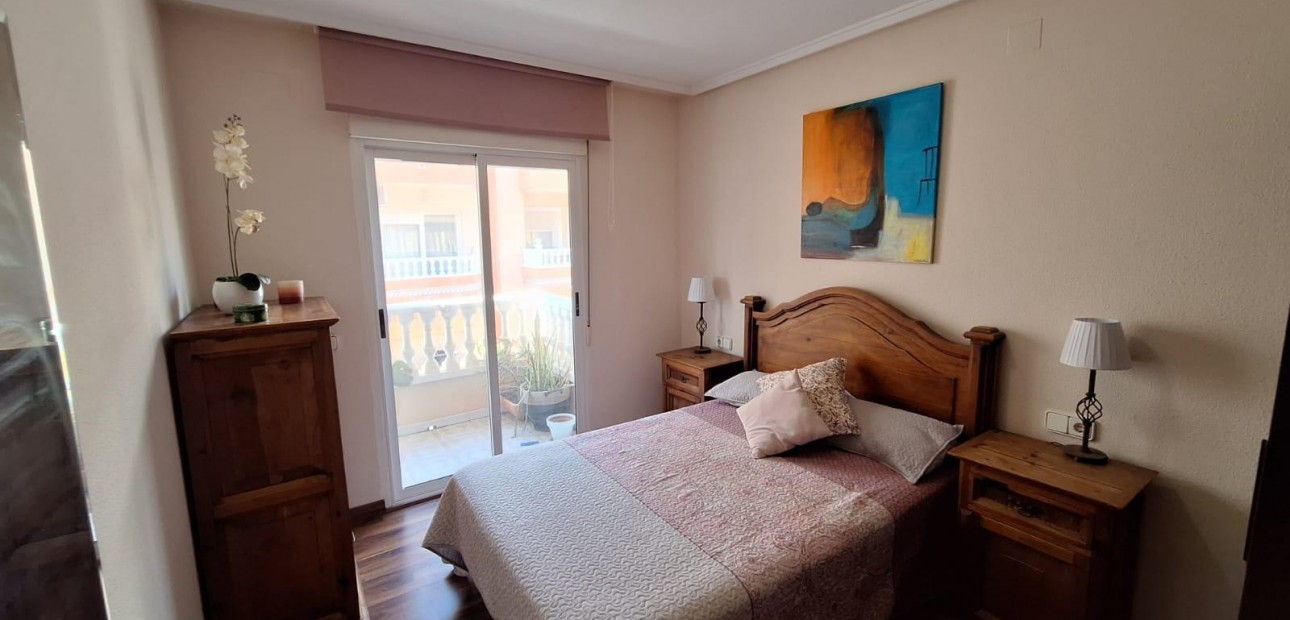 Herverkoop - Appartement / flat -
Torrevieja - torrevieja