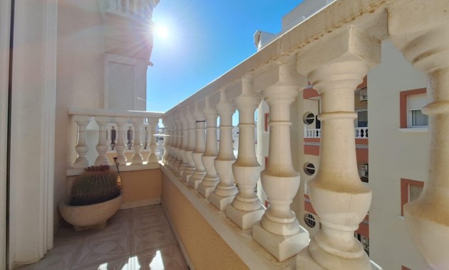Herverkoop - Appartement / flat -
Torrevieja - torrevieja