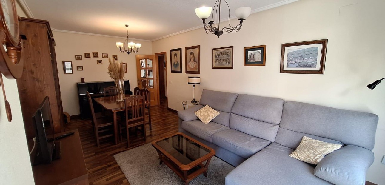 Herverkoop - Appartement / flat -
Torrevieja - torrevieja