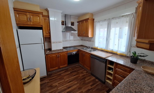 Herverkoop - Appartement / flat -
Torrevieja - torrevieja