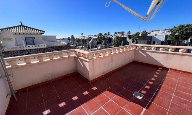 Venta - Villa -
Orihuela Costa - Lomas de Cabo Roig