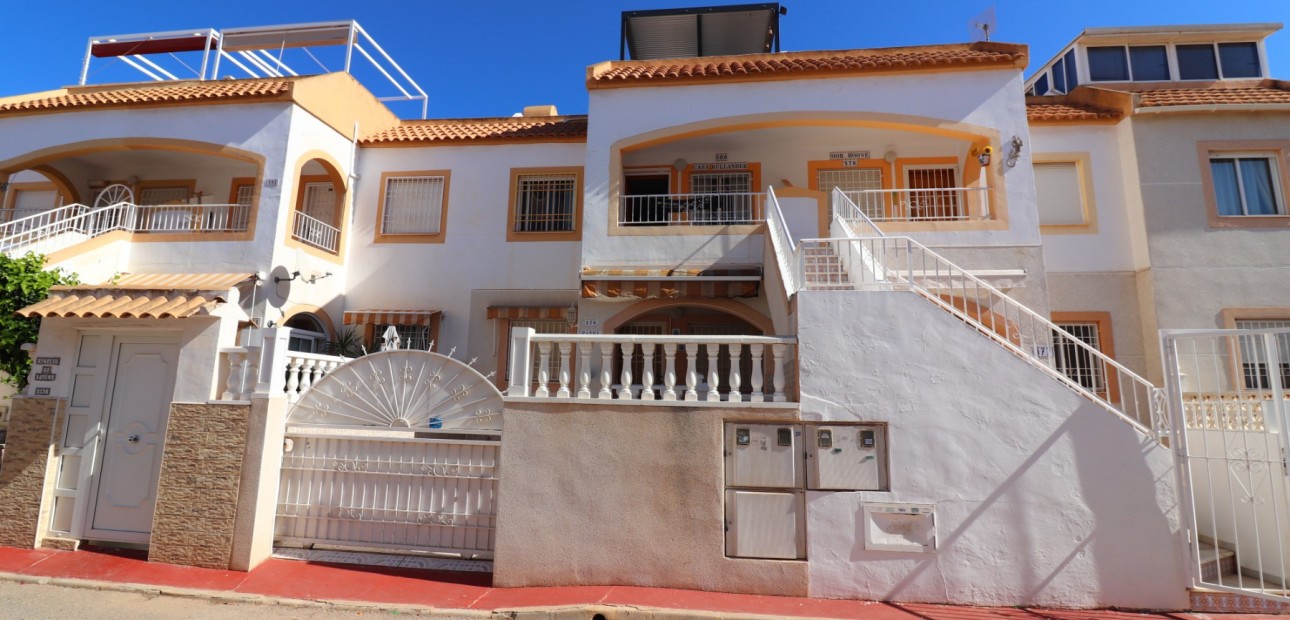 Venta - Apartamento / piso -
Torrevieja - Altos del Limonar