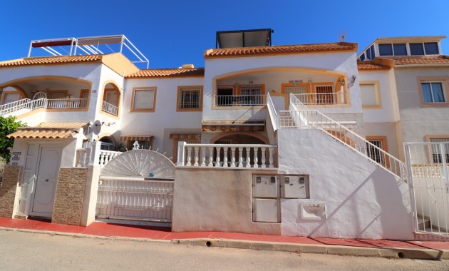 Venta - Apartamento / piso -
Torrevieja - Altos del Limonar