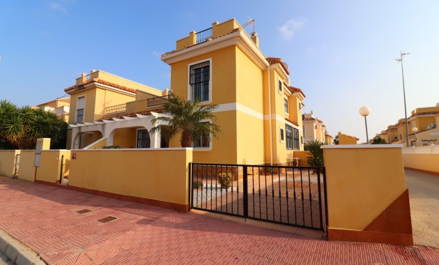 Venta - Quad Villa -
Ciudad Quesada - Lo Marabu