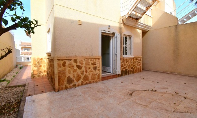 Venta - Semi Detached Villa -
San Miguel de Salinas - Blue Lagoon