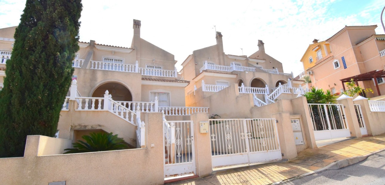 Venta - Semi Detached Villa -
San Miguel de Salinas - Blue Lagoon