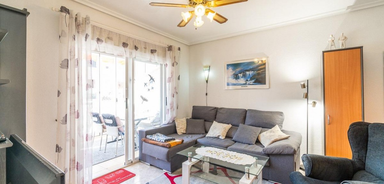 Venta - Flat -
Orihuela Costa - Playa Flamenca