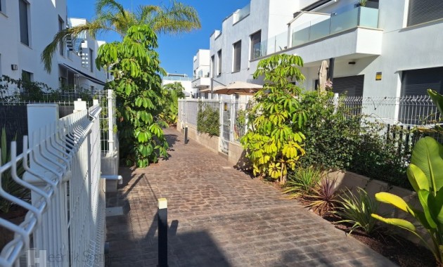 Sale - Apartment / flat -
Santiago de la ribera - San Javier