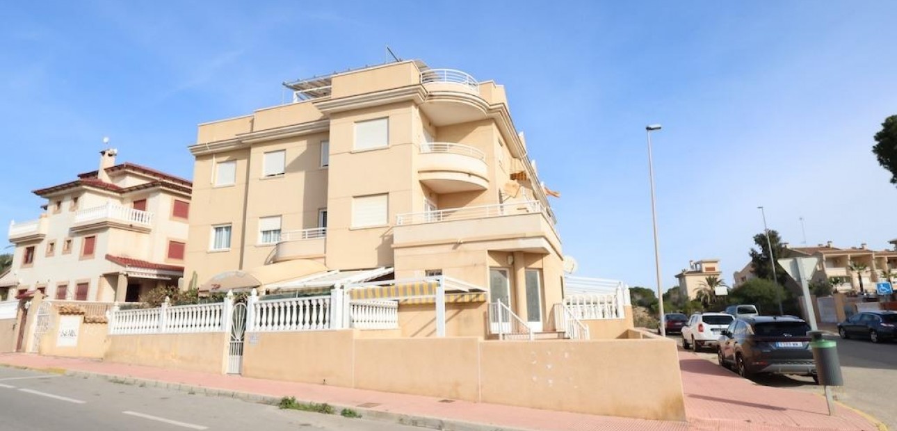 Sale - Apartment / flat -
Guardamar del Segura - moncayo