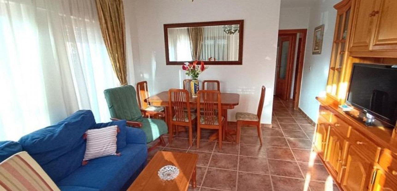 Herverkoop - Appartement / flat -
Torrevieja - Acequion