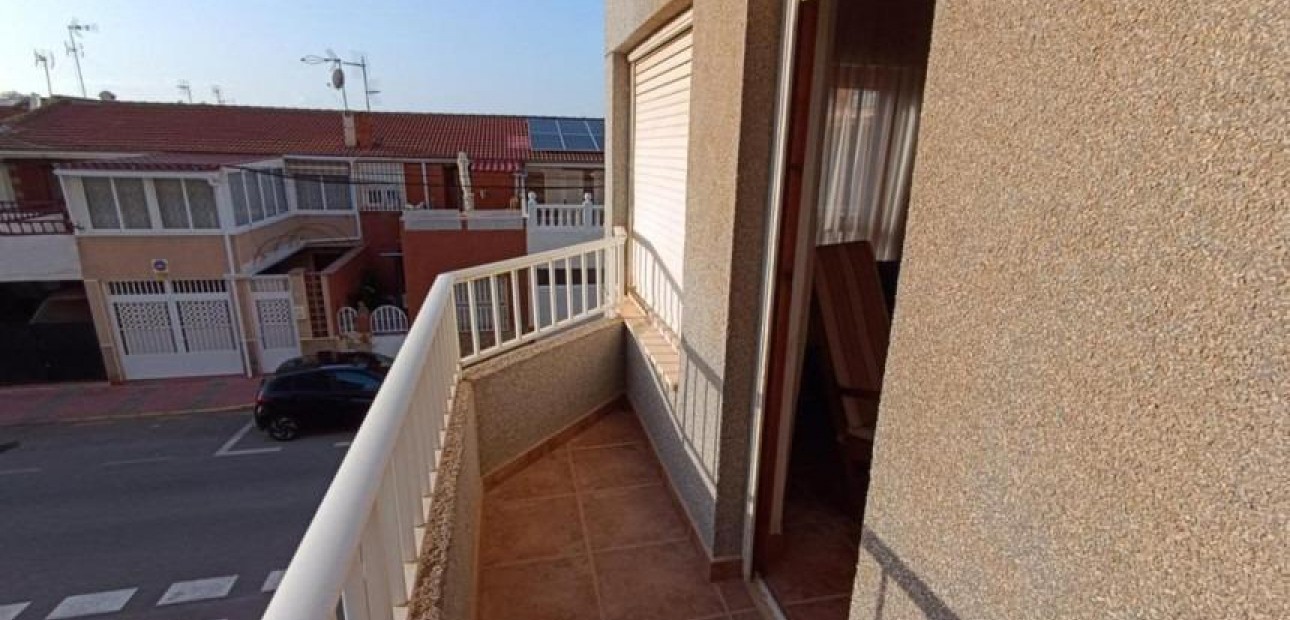 Herverkoop - Appartement / flat -
Torrevieja - Acequion