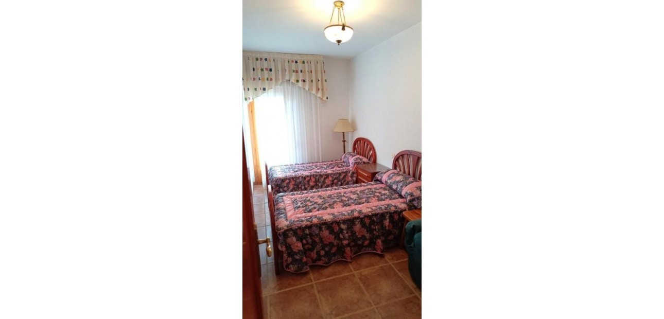 Herverkoop - Appartement / flat -
Torrevieja - Acequion