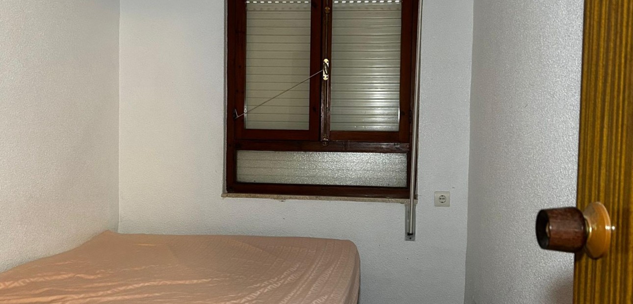 Sale - Apartment / flat -
Torrevieja - Acequion