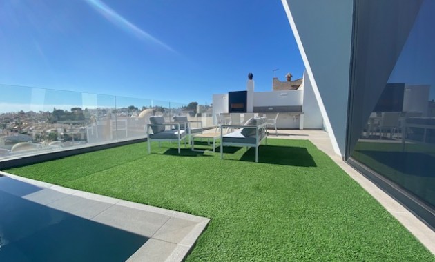 Venta - Villa -
Orihuela Costa - Las Filipinas