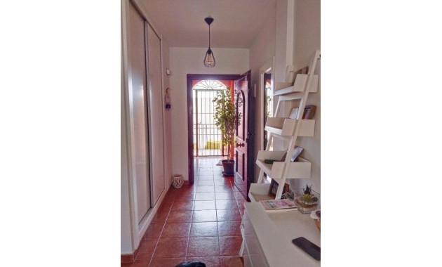 Sale - Apartment / flat -
Torrevieja - La Siesta - El Salado - Torreta