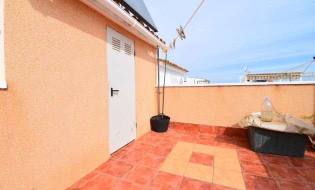 Sale - Apartment / flat -
Orihuela Costa - La Florida