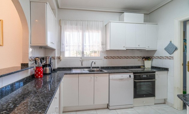 Venta - Villa -
Orihuela Costa - Playa Flamenca