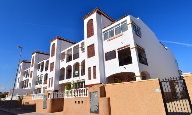 Venta - Apartamento / piso -
Orihuela Costa - Punta Prima