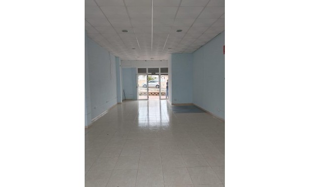 Verhuur - Commercial Unit -
San Fulgencio - La Marina