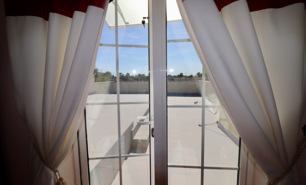 Herverkoop - Country Property -
Catral