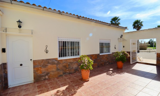 Herverkoop - Country Property -
Catral