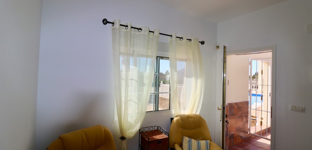 Herverkoop - Country Property -
Catral