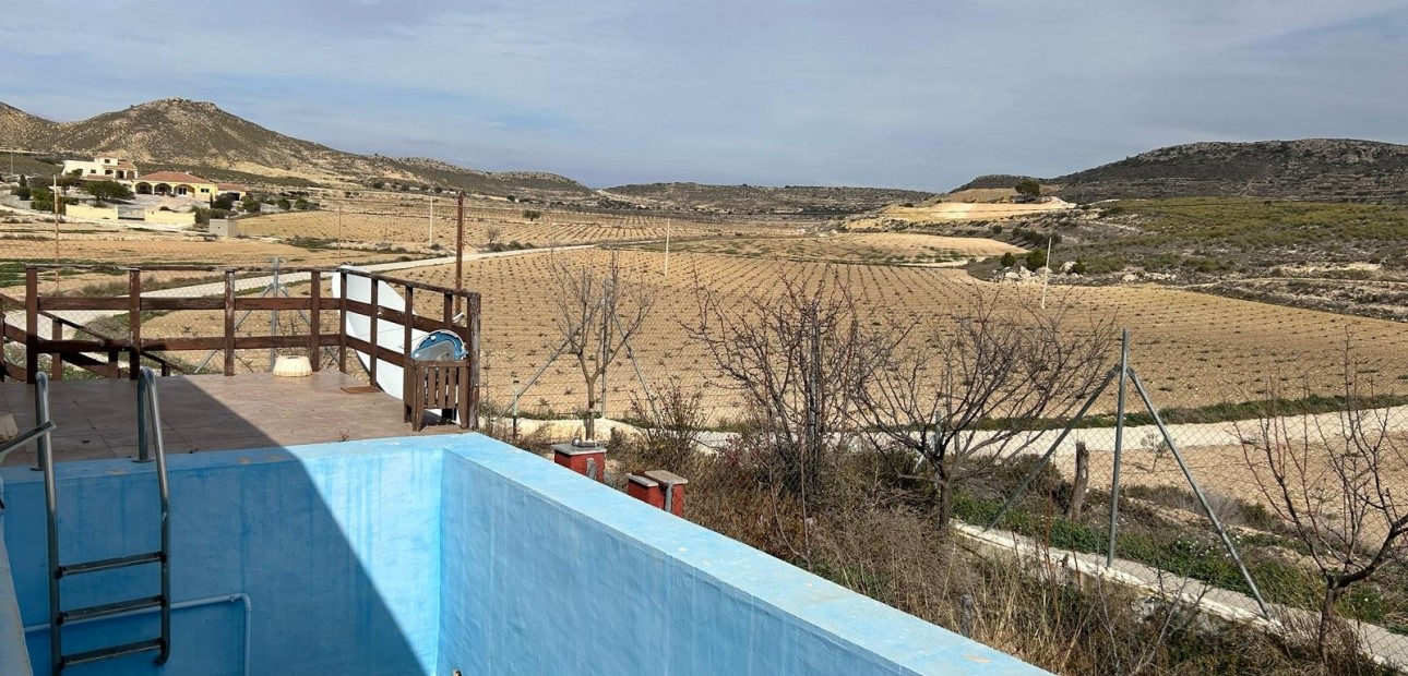 Sale - Country Property/Finca -
Torre Del Rico