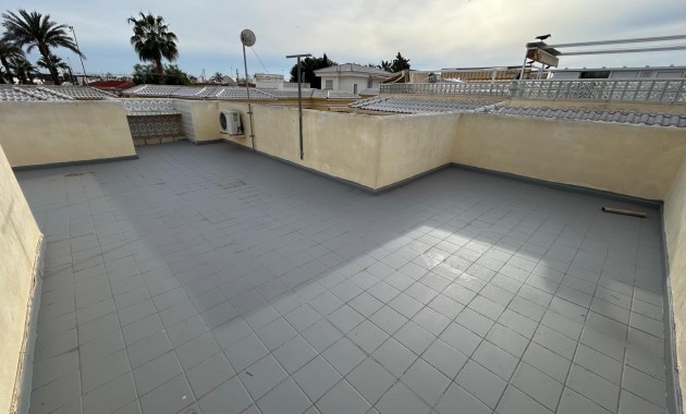 Herverkoop - Bungalow -
Torrevieja - La siesta