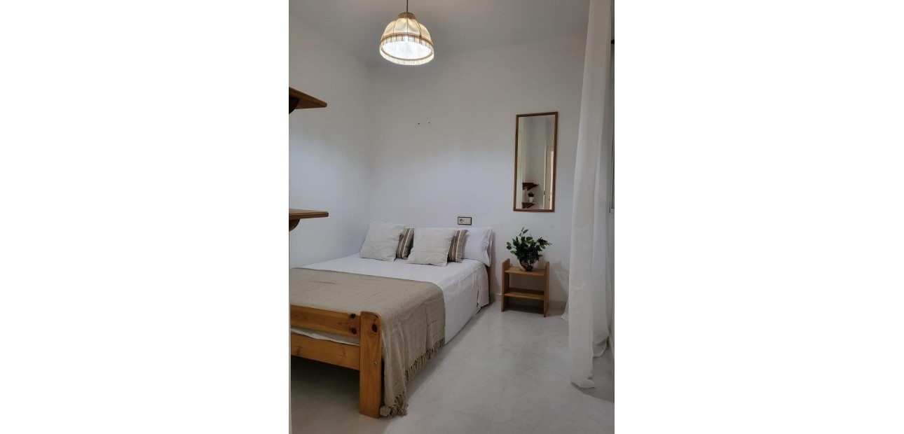 Venta - Bungalow -
Torrevieja - Carrefour