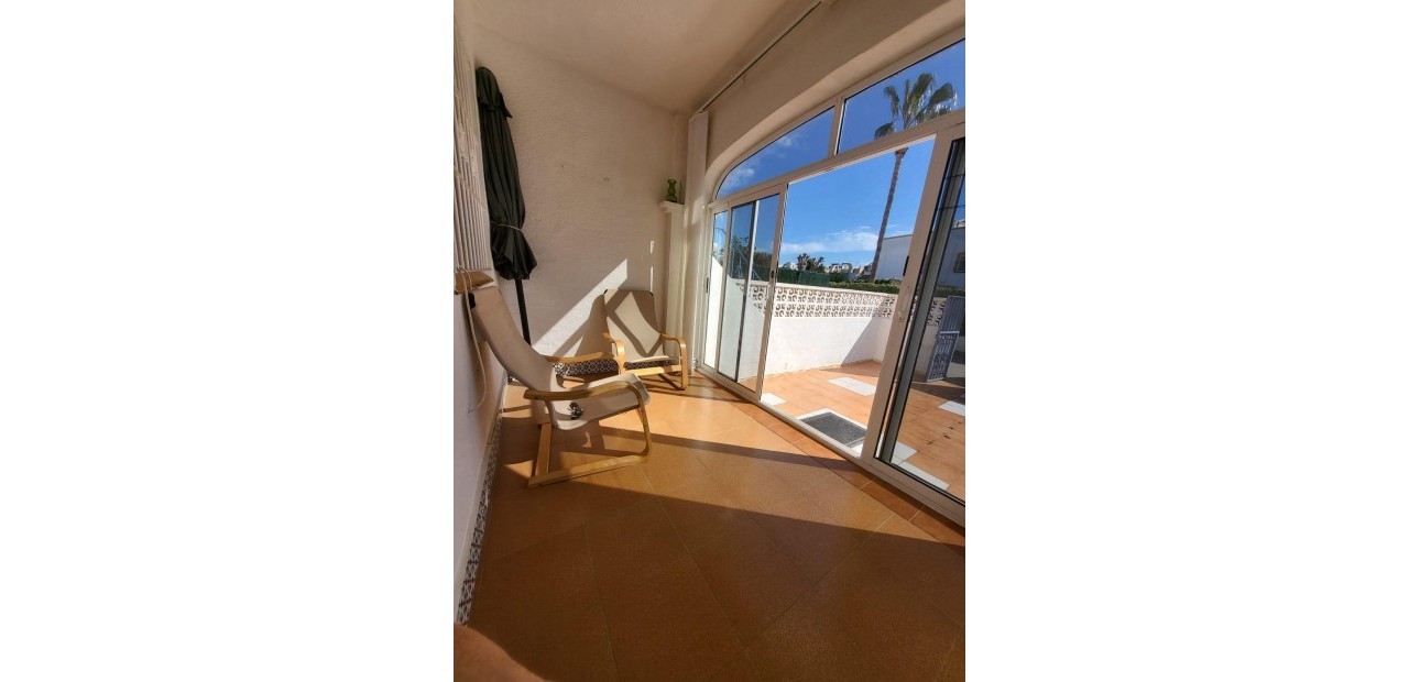 Venta - Bungalow -
Torrevieja - Carrefour