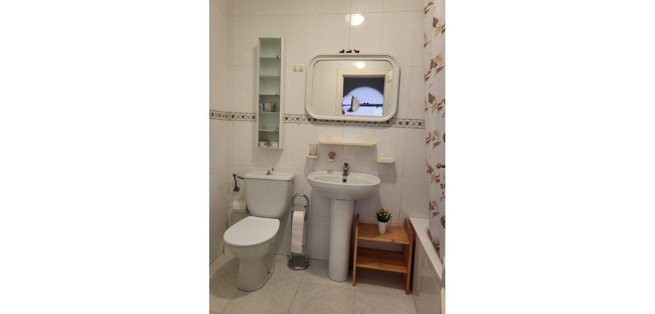 Venta - Bungalow -
Torrevieja - Carrefour