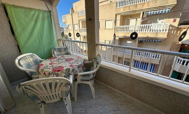 Sale - Apartment / flat -
Torrevieja - Playa del cura