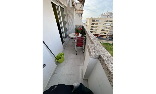 Herverkoop - Appartement / flat -
Torrevieja - Playa del cura