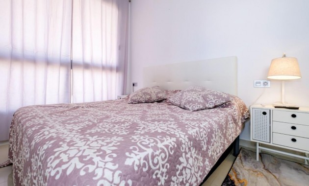 Sale - Apartment / flat -
Torrevieja - Estacion de autobuses