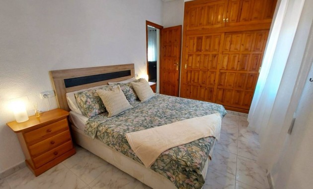 Sale - Villa -
Ciudad Quesada - Pueblo Bravo