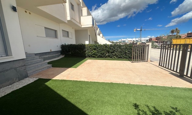 Herverkoop - Appartement / flat -
Orihuela - Entre Naranjos Vistabella