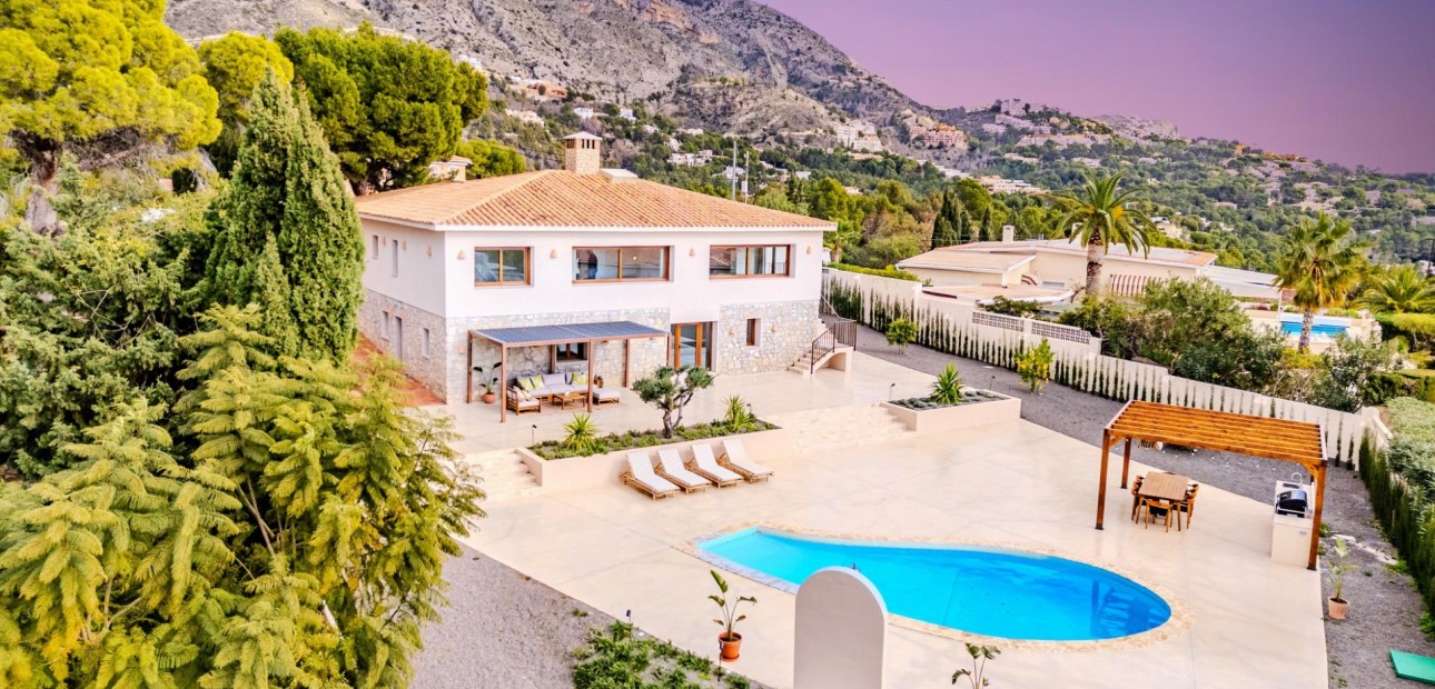 Herverkoop - Villa -
Altea - Altea la Vella