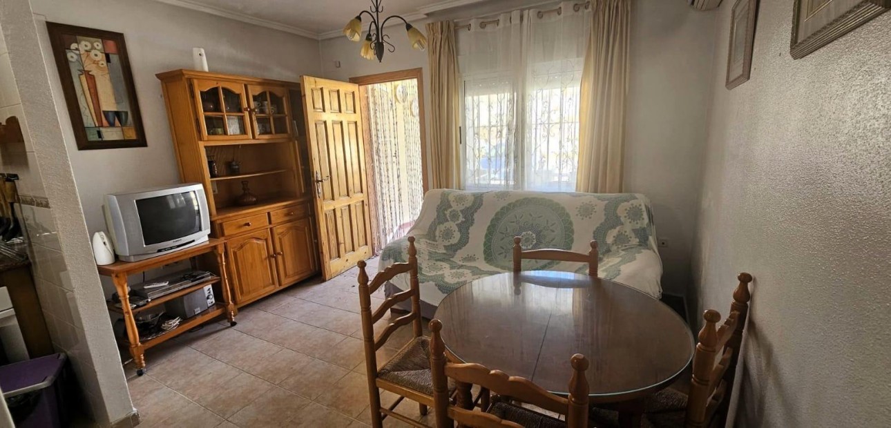 Venta - Bungalow -
Torrevieja - Torreblanca