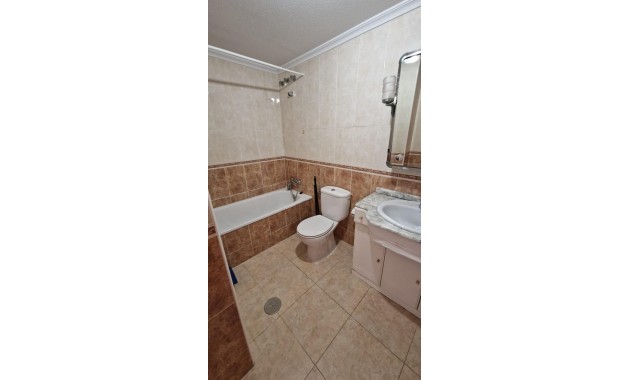 Sale - Apartment / flat -
Torrevieja - Playa del cura