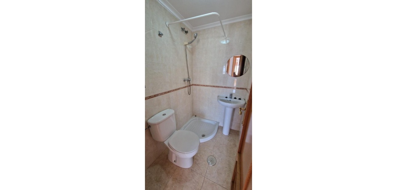 Sale - Apartment / flat -
Torrevieja - Playa del cura