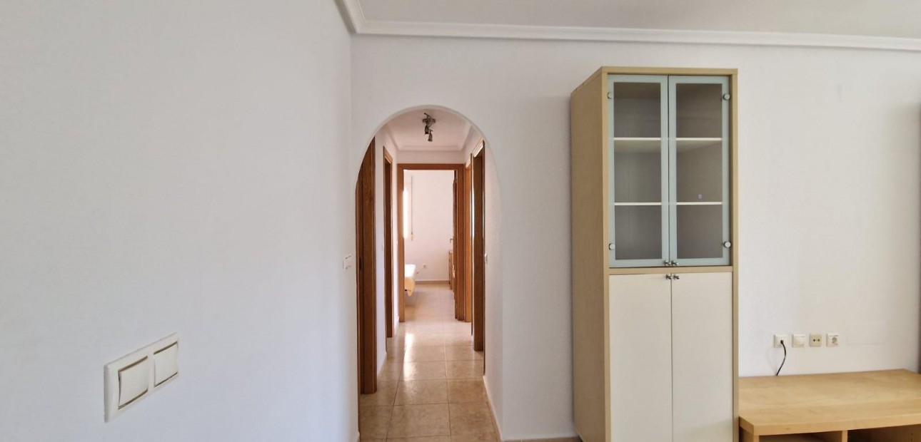 Sale - Apartment / flat -
Torrevieja - Playa del cura