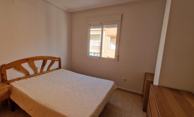 Sale - Apartment / flat -
Torrevieja - Playa del cura