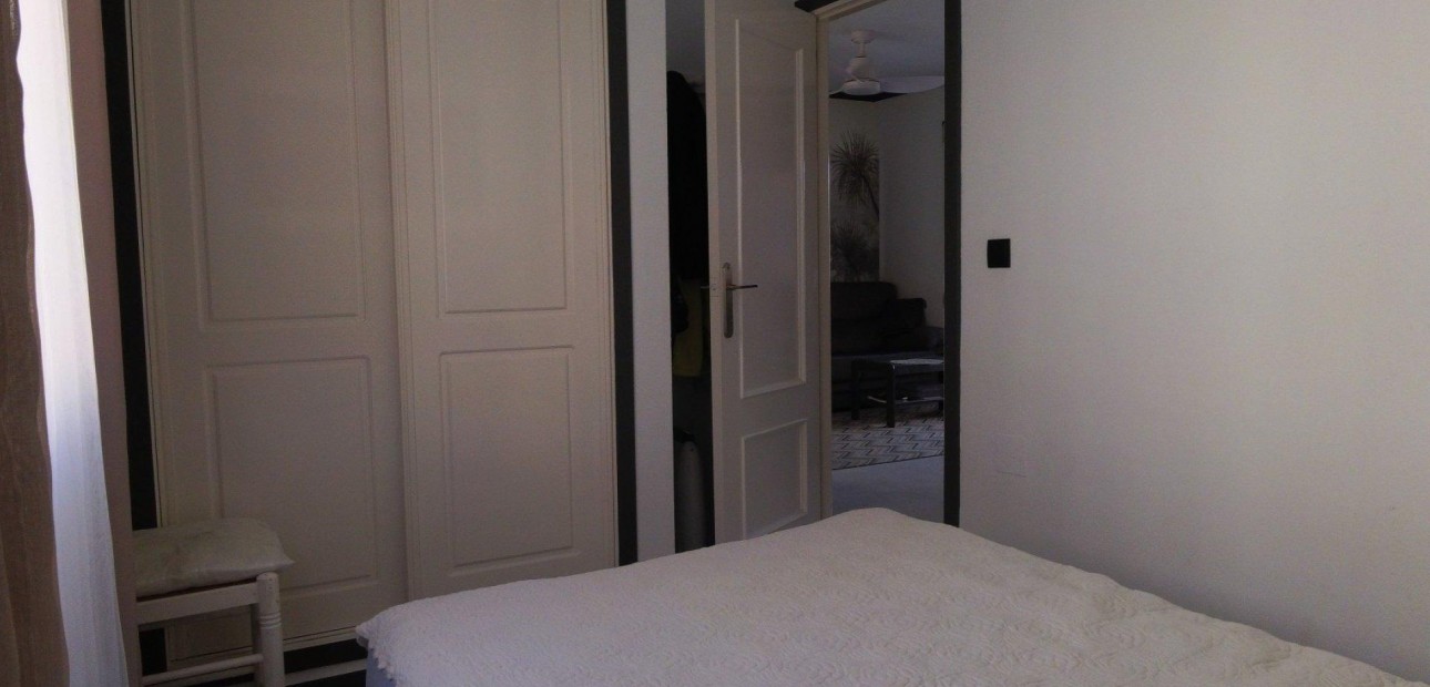 Sale - Apartment / flat -
Torrevieja - Torreblanca